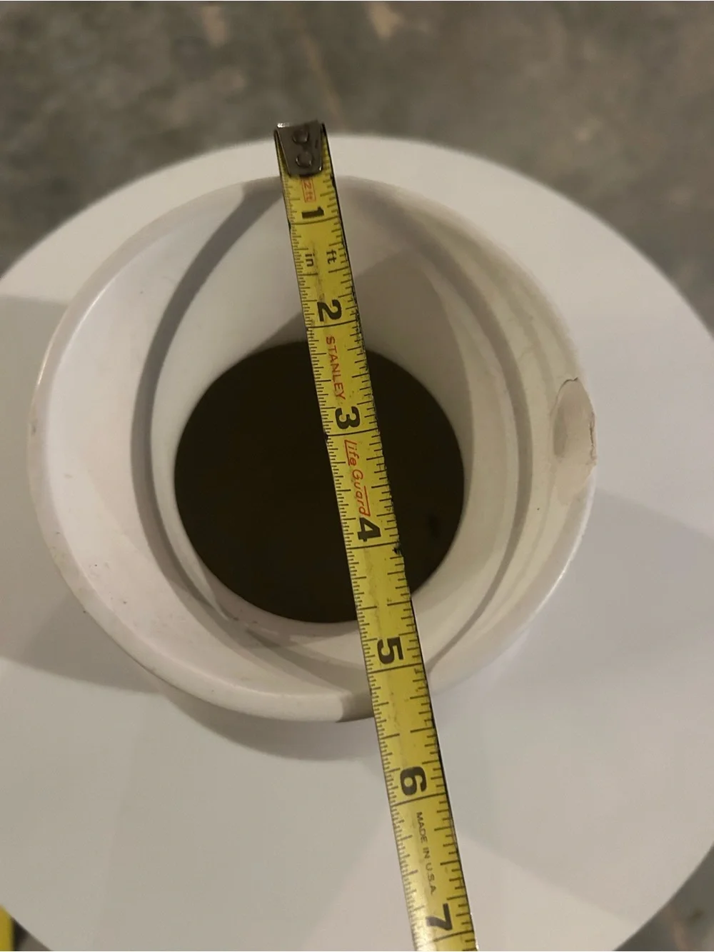 Source Unknown Cream Curved Ceramic Vase